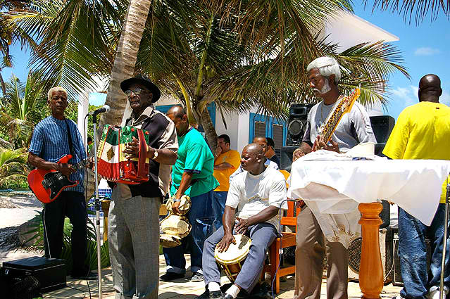 Mr Peters Boom and Chime Band, Ambergris Caye, Belize